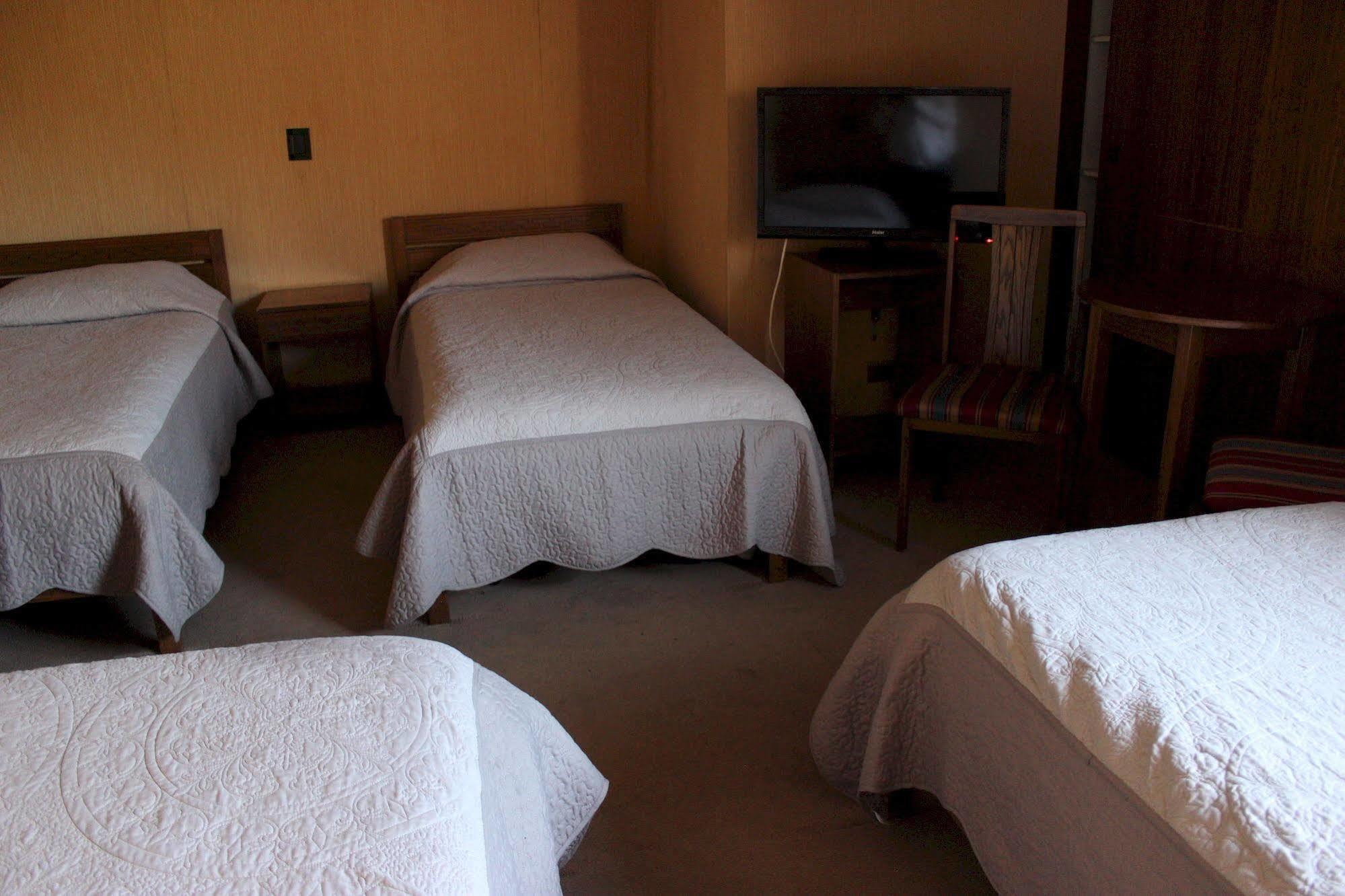 Hotel Antupiren Puerto Montt Buitenkant foto