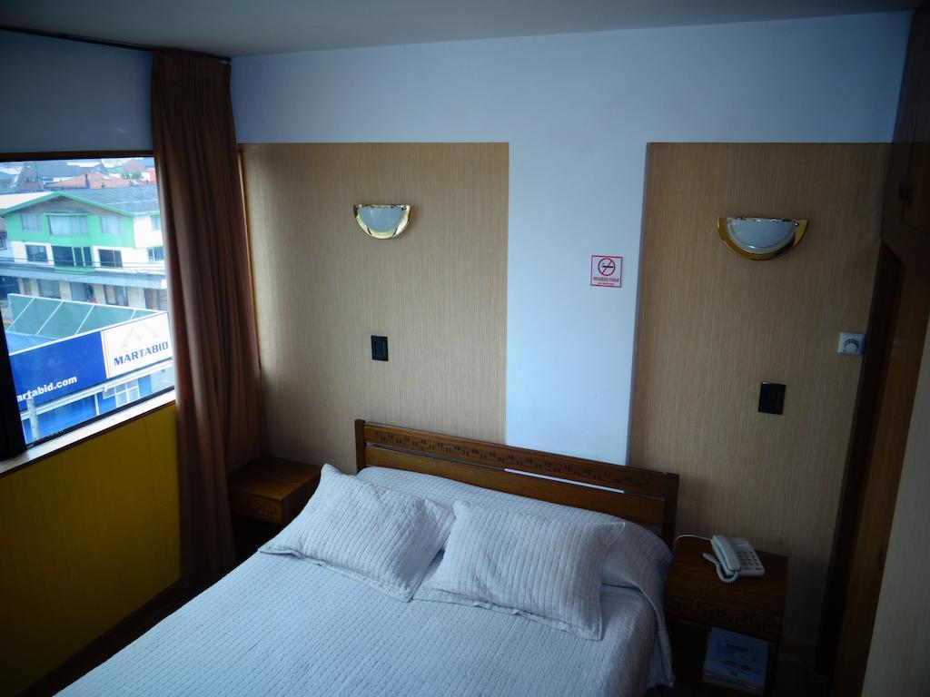 Hotel Antupiren Puerto Montt Buitenkant foto